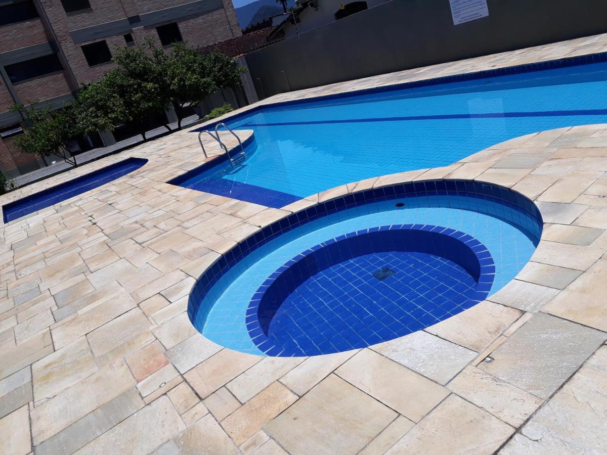 Apartamento Praia Centro Ubatuba Bagian luar foto